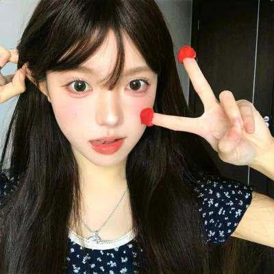 哈啰,我叫朵莉丝